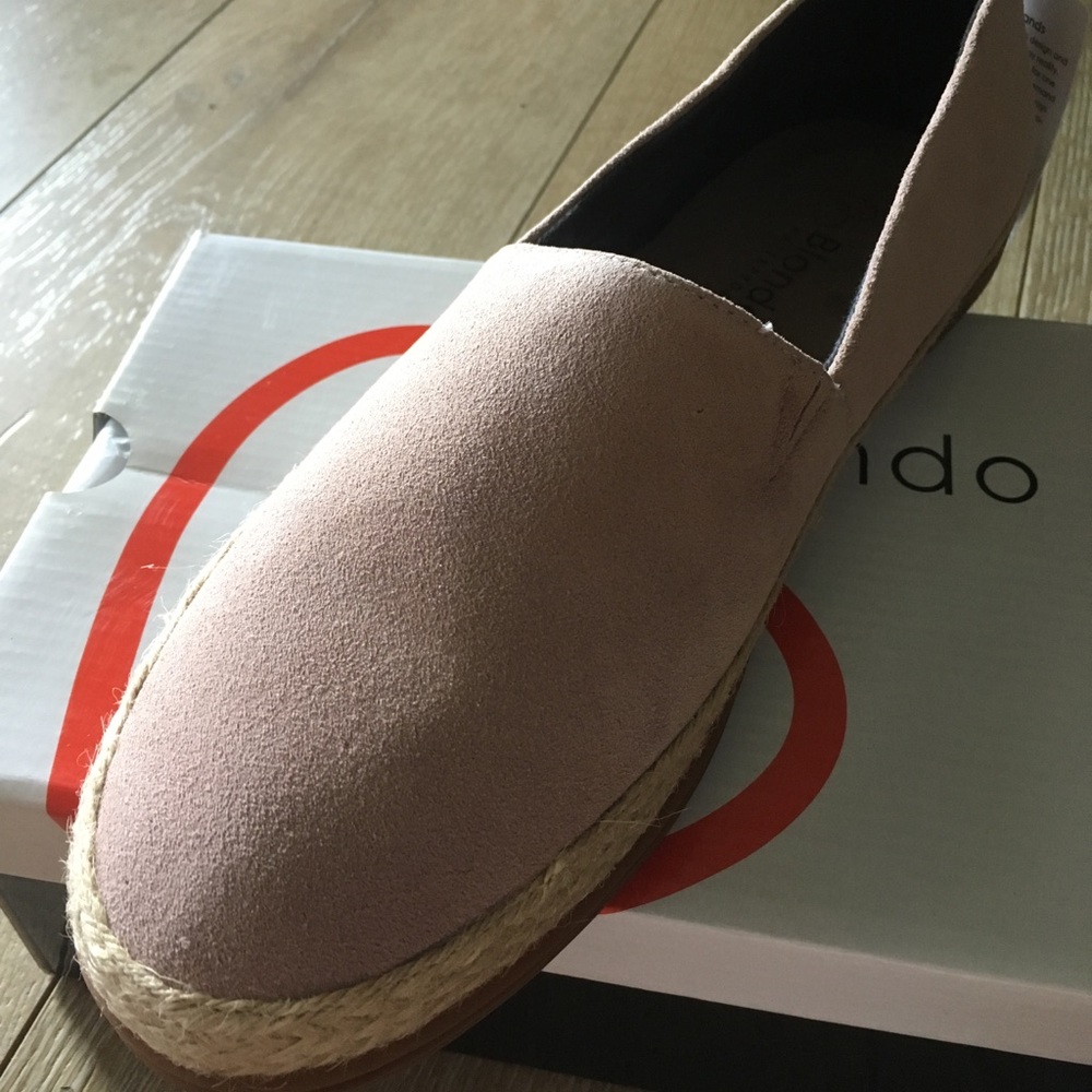 Blondo shoes. Water proof suede